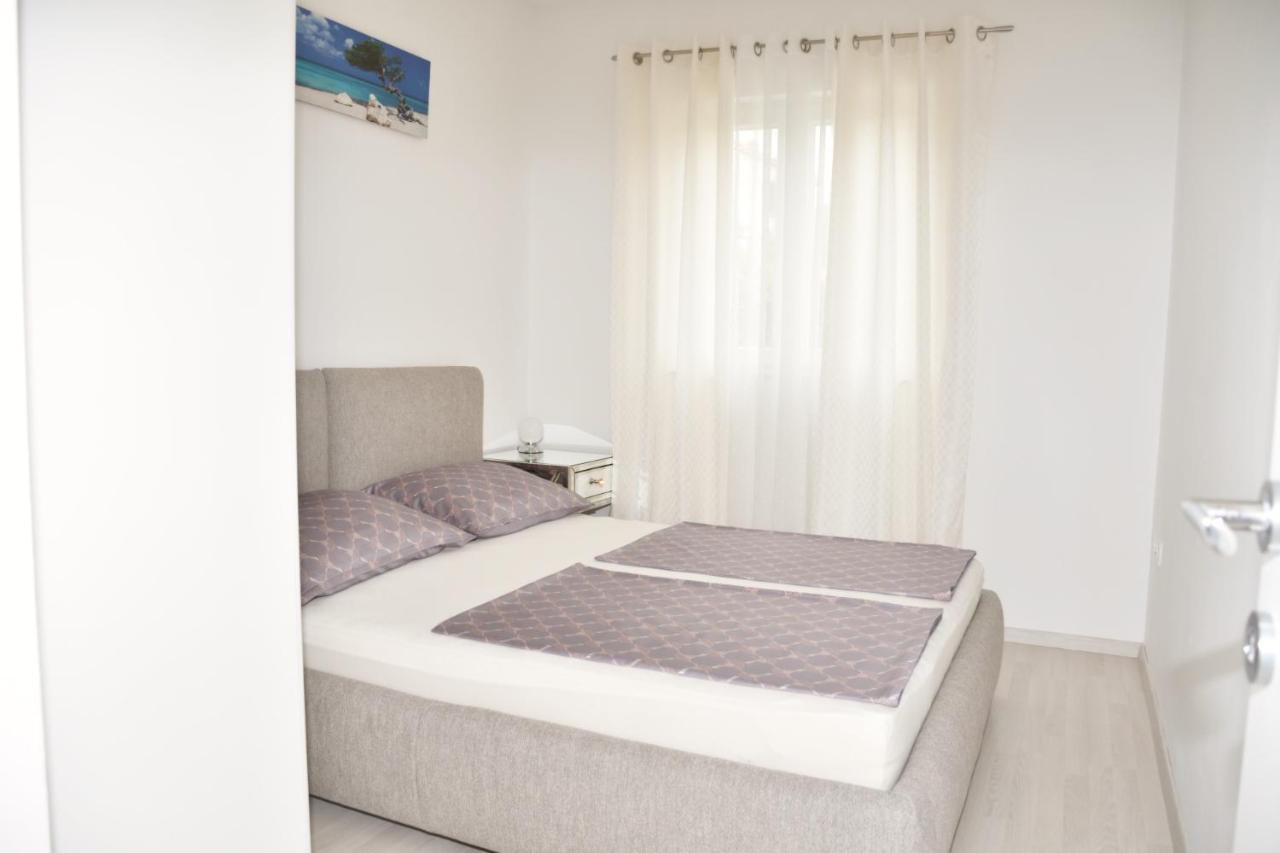 Apartment Josip 2 Tribalj Eksteriør bilde